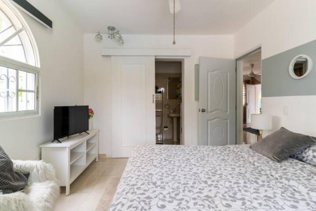 Cozy 2 Bdr Condo, With Pool Area And Free Wifi ปุนตากานา ภายนอก รูปภาพ